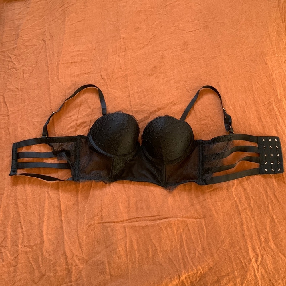 Victoria’s Secret Black Lace Bra (NWOT)